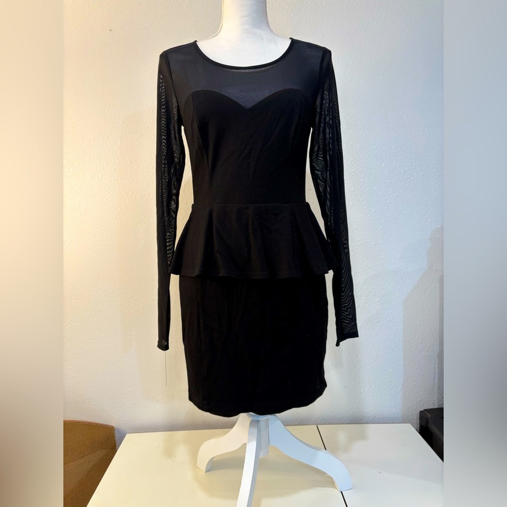 Bebe dress